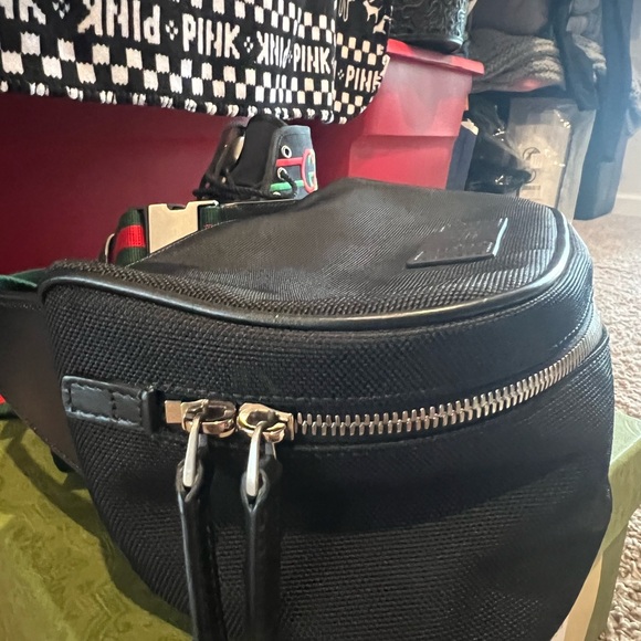 Gucci Black High-Top Sneakers with matching bag - Picture 5 of 16